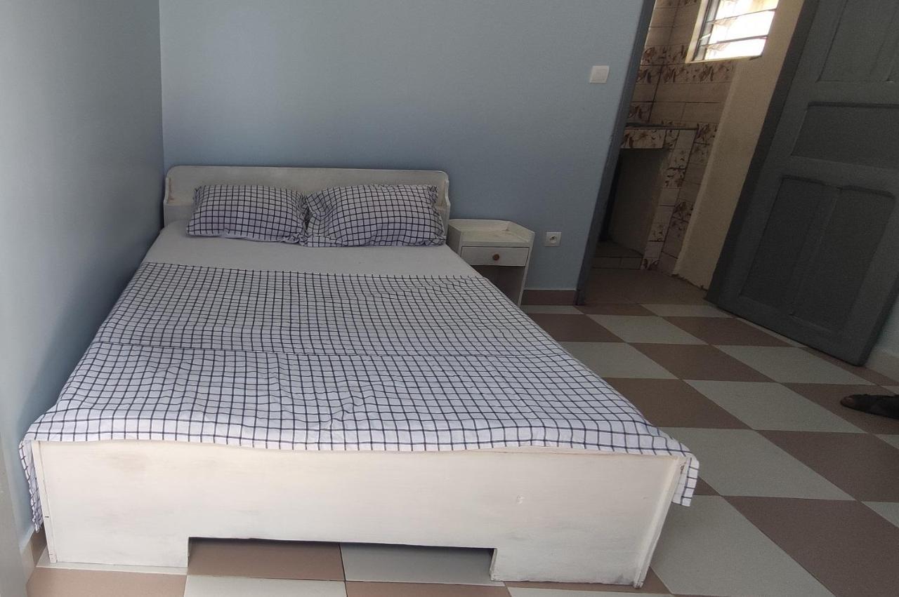 Residence Maryhouse - Free Breakfast And Taxi From Airport Cotonou Exterior foto