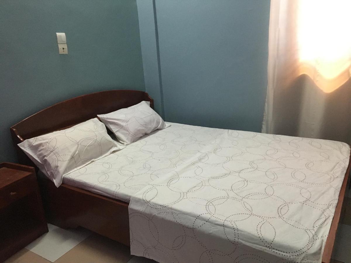 Residence Maryhouse - Free Breakfast And Taxi From Airport Cotonou Exterior foto