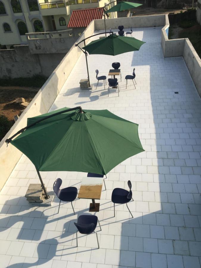 Residence Maryhouse - Free Breakfast And Taxi From Airport Cotonou Exterior foto