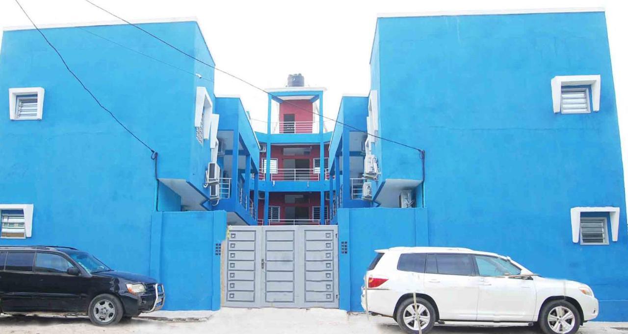 Residence Maryhouse - Free Breakfast And Taxi From Airport Cotonou Exterior foto